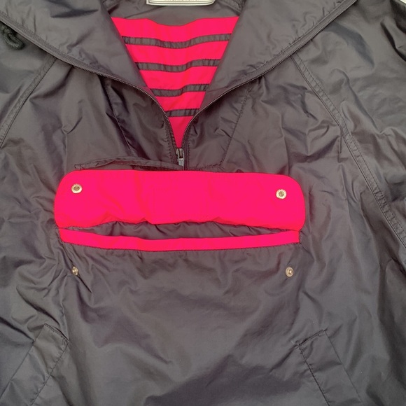 Vintage Sport Mode D.K.P. International Windbreaker - Picture 10 of 10